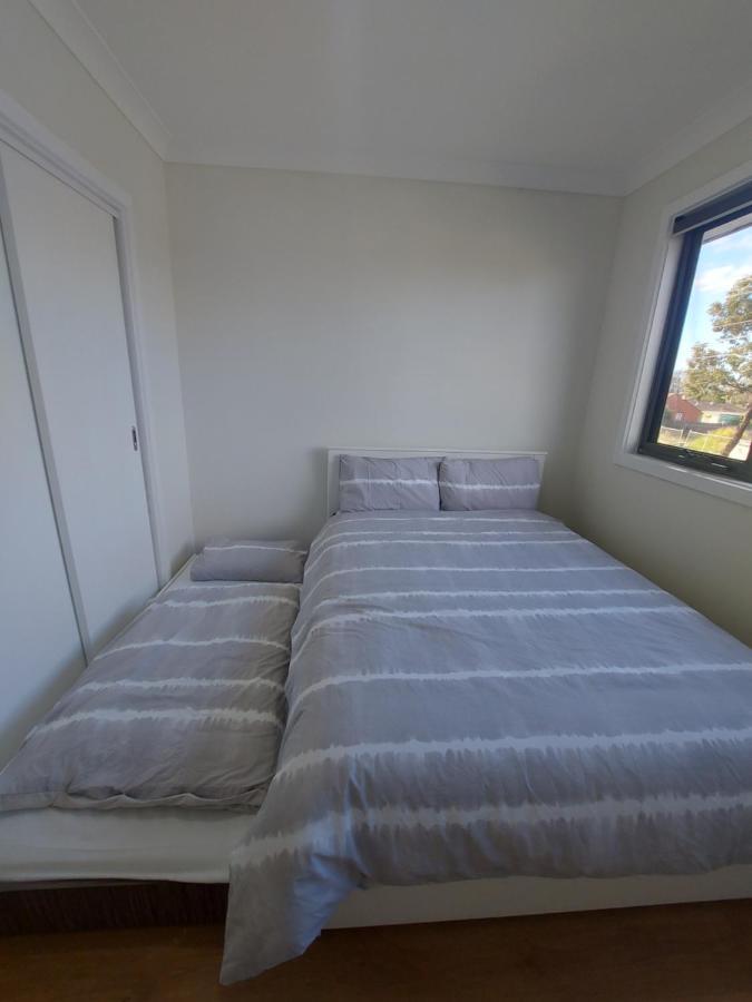 Maruve Guesthouse 12 Min From Melb Airport メルボルン エクステリア 写真