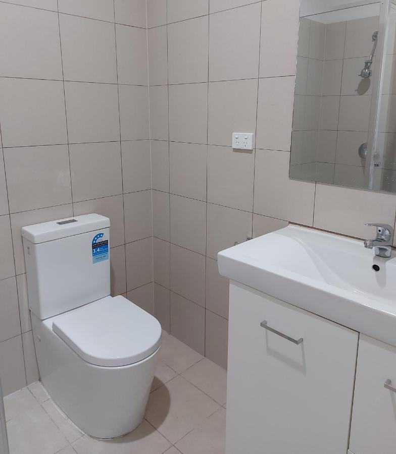 Maruve Guesthouse 12 Min From Melb Airport メルボルン エクステリア 写真